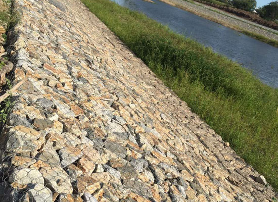 賓格網(wǎng)護(hù)墊