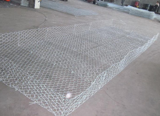 護(hù)坡雷諾護(hù)墊